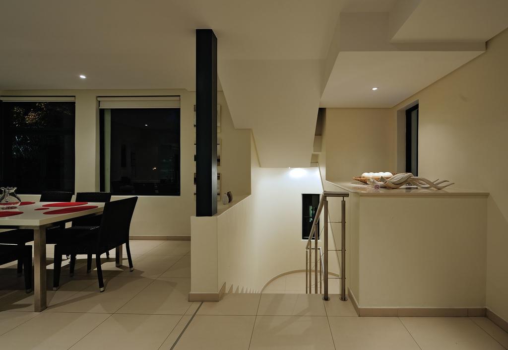קייפטאון 129 On Kloof Nek Apartments חדר תמונה
